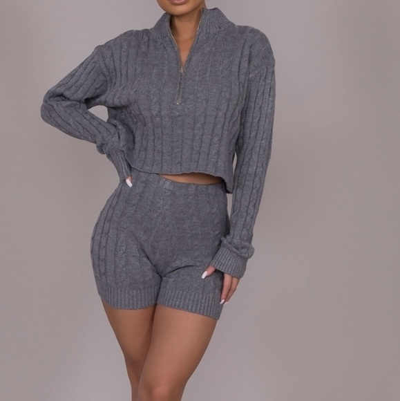 MK Boutique Pants - 🆕️Cable Knit Shorts Set